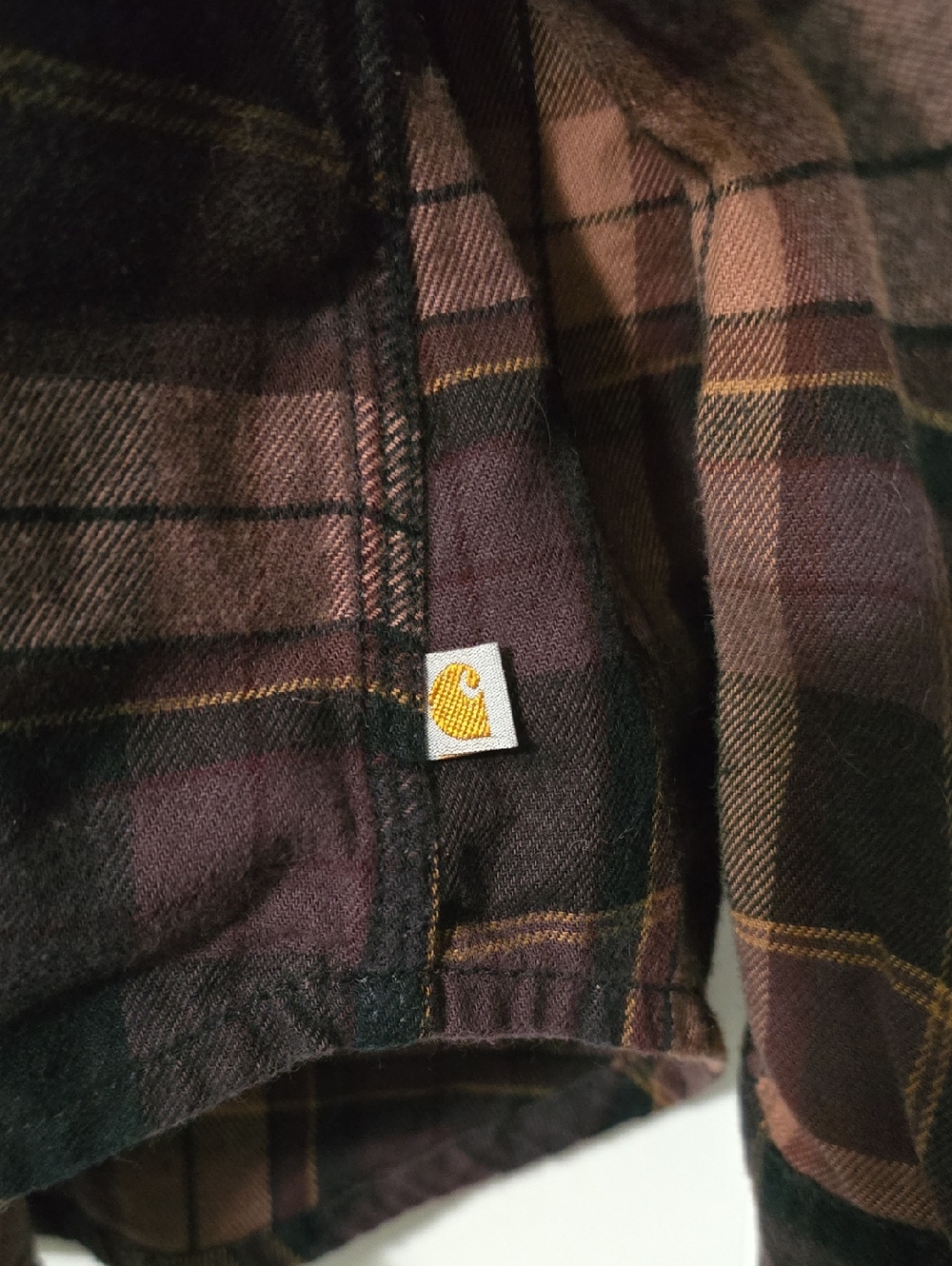 Carhartt Women’s Burgubdy and Purple Plaid Flannel Shirt - Picture 2 of 7